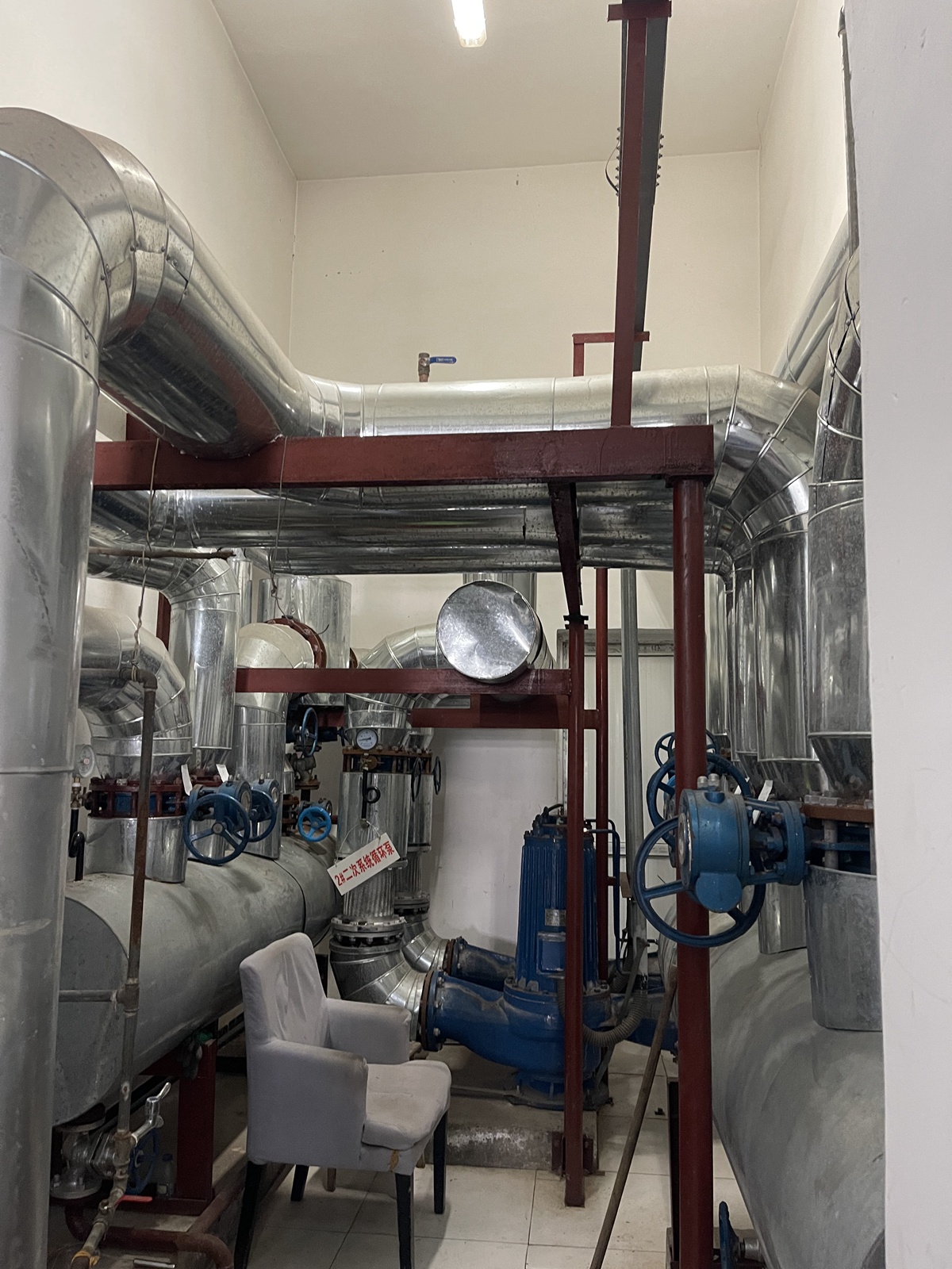 某監(jiān)獄鍋爐安裝